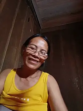 ห้องแชทสดของ Hot-cum102