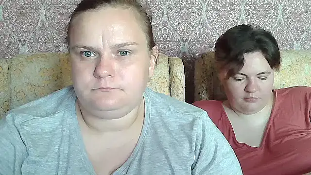 Онлайн чат MilaXHelen