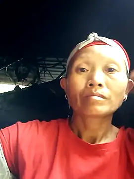Chat ao vivo de Nguyen_Emaa