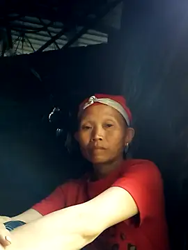 Chat ao vivo de Nguyen_Emaa