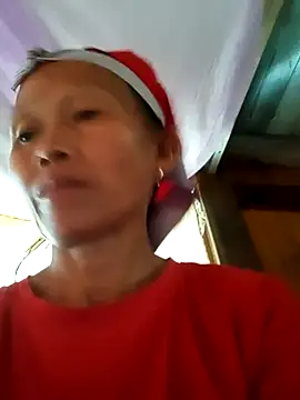 Živá chatovací místnost Nguyen_Emaa