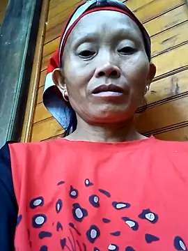 Chatroom en direct de Nguyen_Emaa