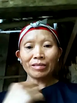 Nguyen_Emaa чат на живо