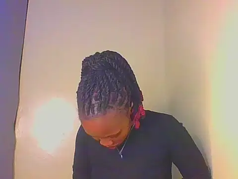 Živá chatovací místnost _Shantel1