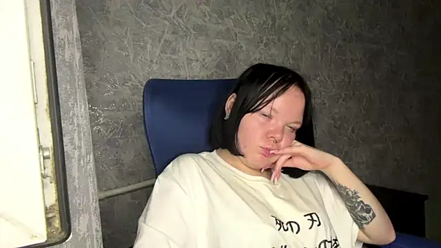 LiliaGalathe Live Chatrum