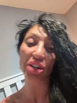 חדר צ'אט בשידור חי של NINACOXXX