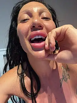 Sala de chat ao vivo de NINACOXXX