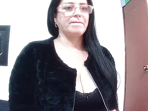 lulu_69 লাইভ চ্যাট রুম