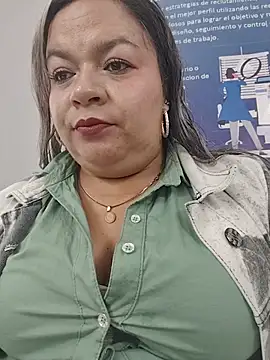 Charlott-1 Live Chatraum