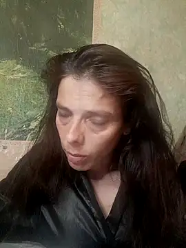 AnnaKissXX 现场聊天室