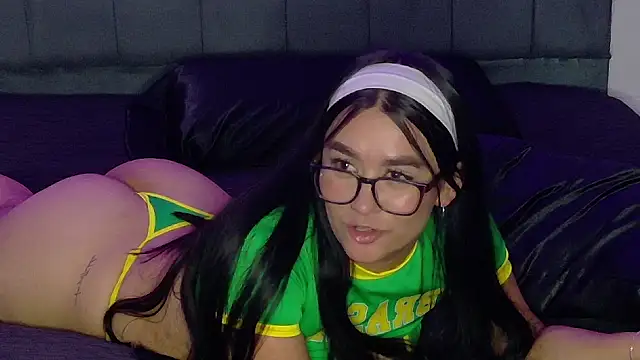 Živá chatovací místnost Lexxiee