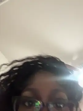 Chat ao vivo de melanivixen