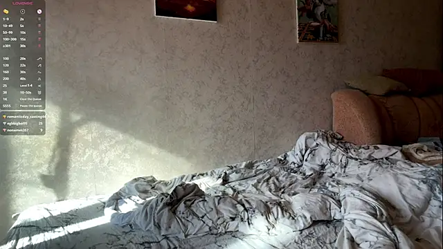 غرفة دردشة Lilya_De_Vie المباشرة