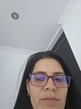 Sala de chat en directo de isabella_black1