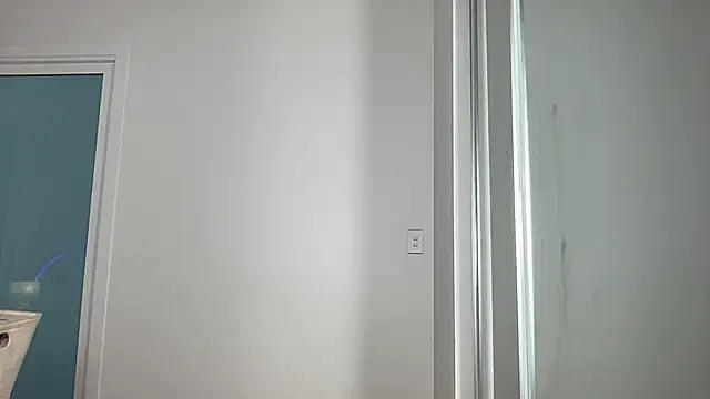 bbybreexxo 现场聊天室