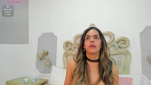 Chat ao vivo de elara_evans