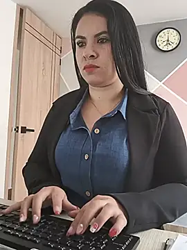 Paolitha25 Live Chatrum