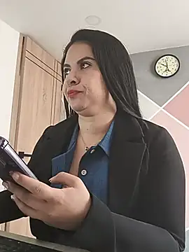 Sala de chat ao vivo de Paolitha25