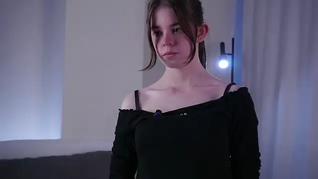 NicolaDevis Cameră chat live