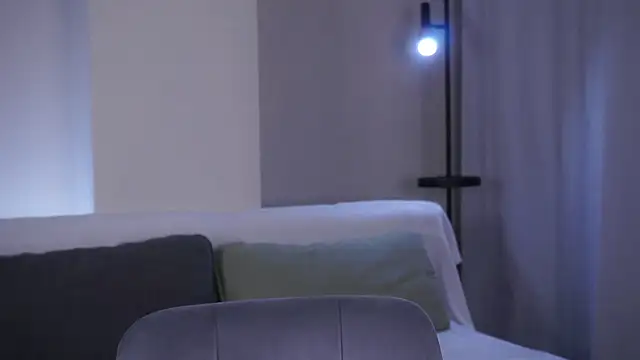 NicolaDevis Adlı Modelin Canlı Sohbet Odası