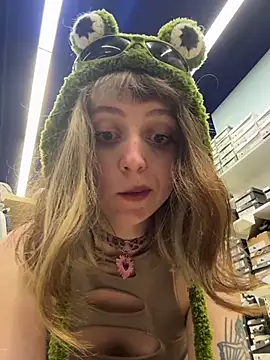 Chat soba uživo modela Crazy__Frog