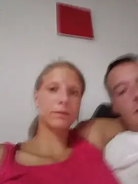 Chatroom en direct de LenaGoldi