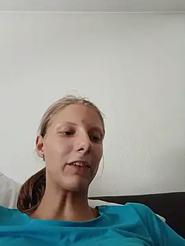 LenaGoldi – live chatrum