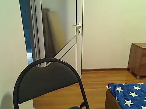Sala de chat en directo de Adelatoo
