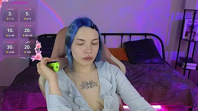 VampyLulu Adlı Modelin Canlı Sohbet Odası