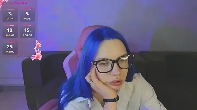 غرفة دردشة VampyLulu المباشرة
