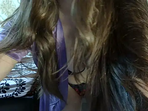 Lush_tara – live chatrum