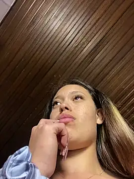 Živá chatovací místnost Miss_Diosa