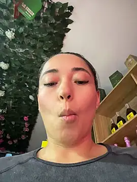 HollyAngel2 чат на живо