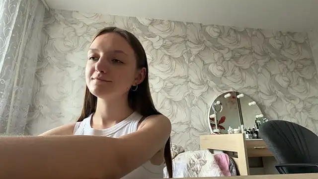LeaScolieri чат на живо