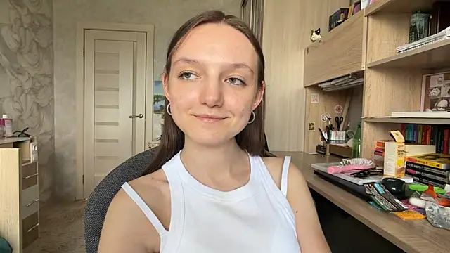 Živá chatovací místnost LeaScolieri