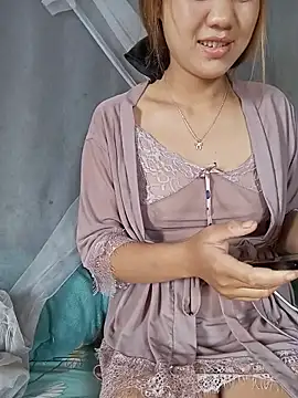 Alice_babyy01 Ruang Obrolan Langsung