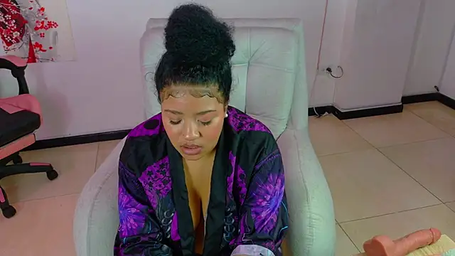 Valeria_wintherr's Live Chat Room