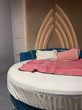 غرفة دردشة mdzb6666 المباشرة