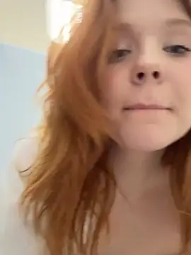 Živá chatovací místnost Freaky__Nikki