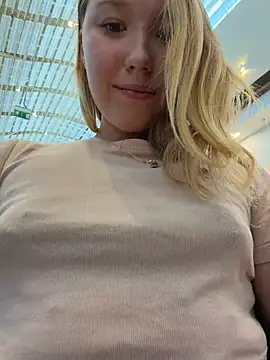 Živá chatovací místnost -NaughtyAngel-