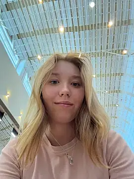 Chat ao vivo de -NaughtyAngel-