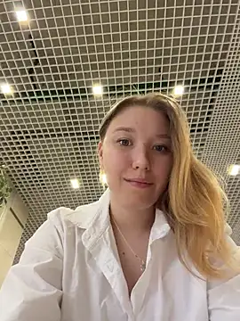 -NaughtyAngel-n Live chat-huone