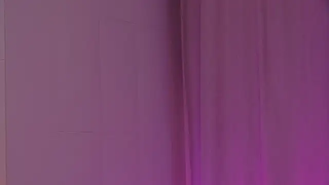Sala de chat en directo de MyrHilton