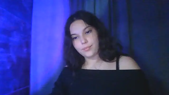 Veronika5404's Live Chat Room