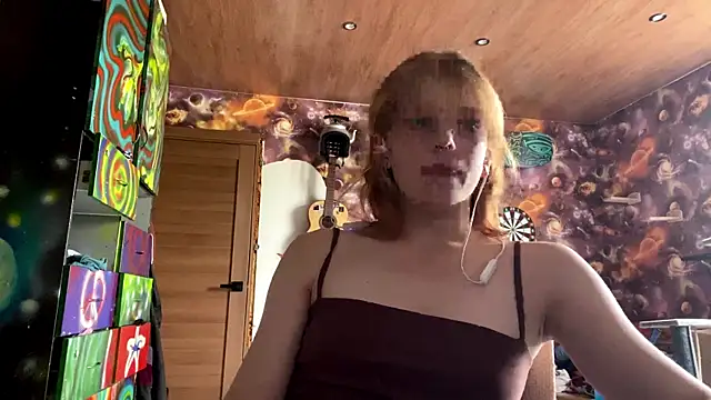 JinaTscrious Cameră chat live