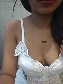 Nina_Pink_ чат на живо