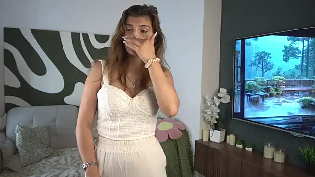 DinahSysak – live chatrum