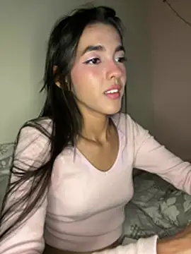Chat soba uživo modela ary_doll
