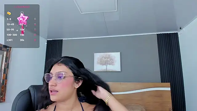 annie_princess_18 Live chatroom