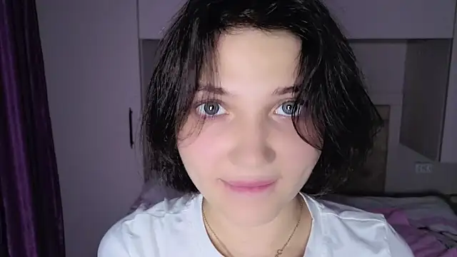 Sala de chat en directo de cute__caprice